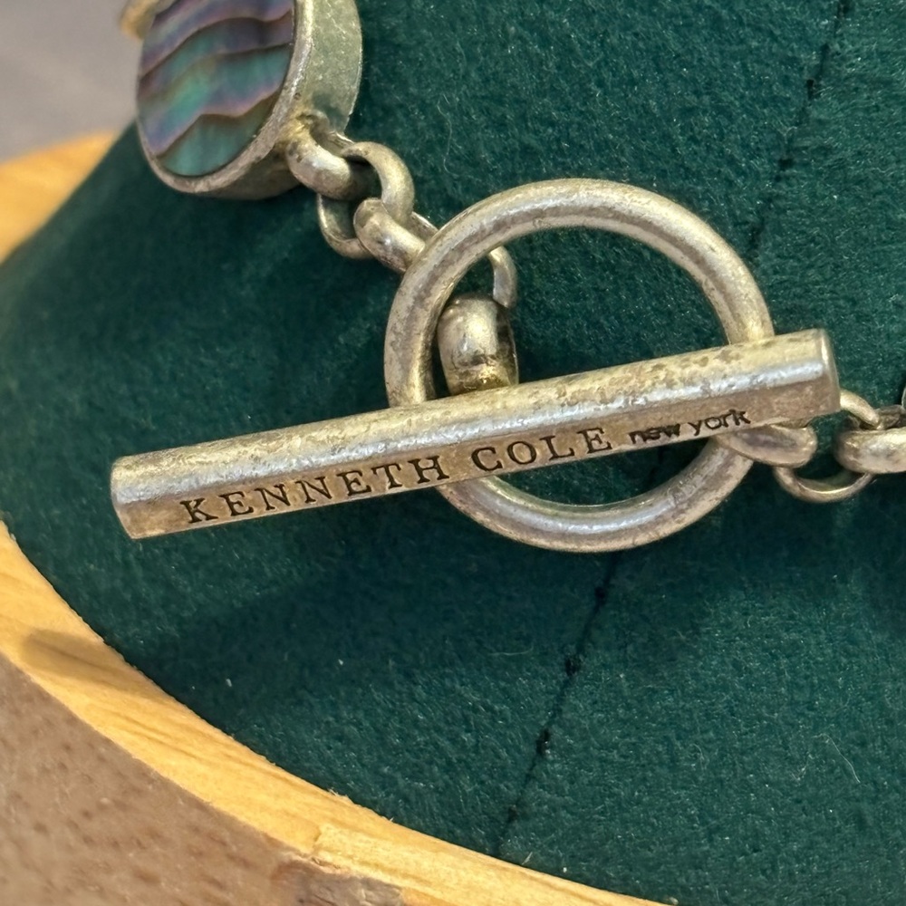 Kenneth Cole Ny Abalone Shell Toggle Bracelet 7” - image 4
